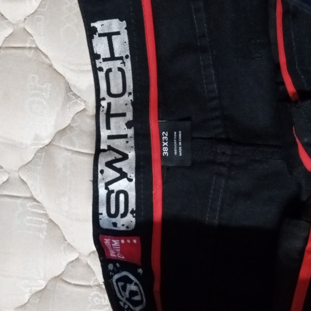 Switch Jeans - Picture 4 of 4